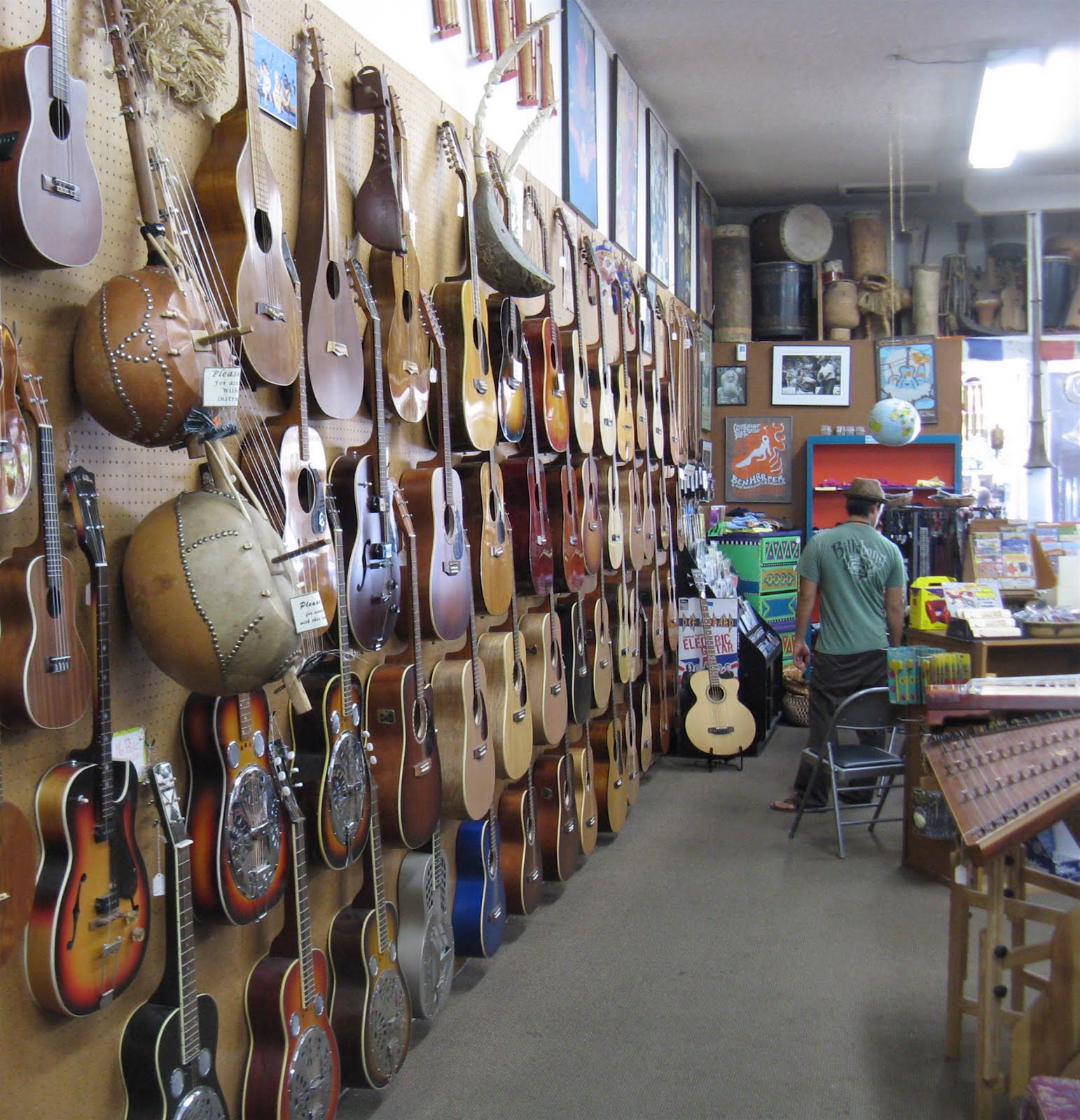 the sky is big in pasadena claremont's folk music center