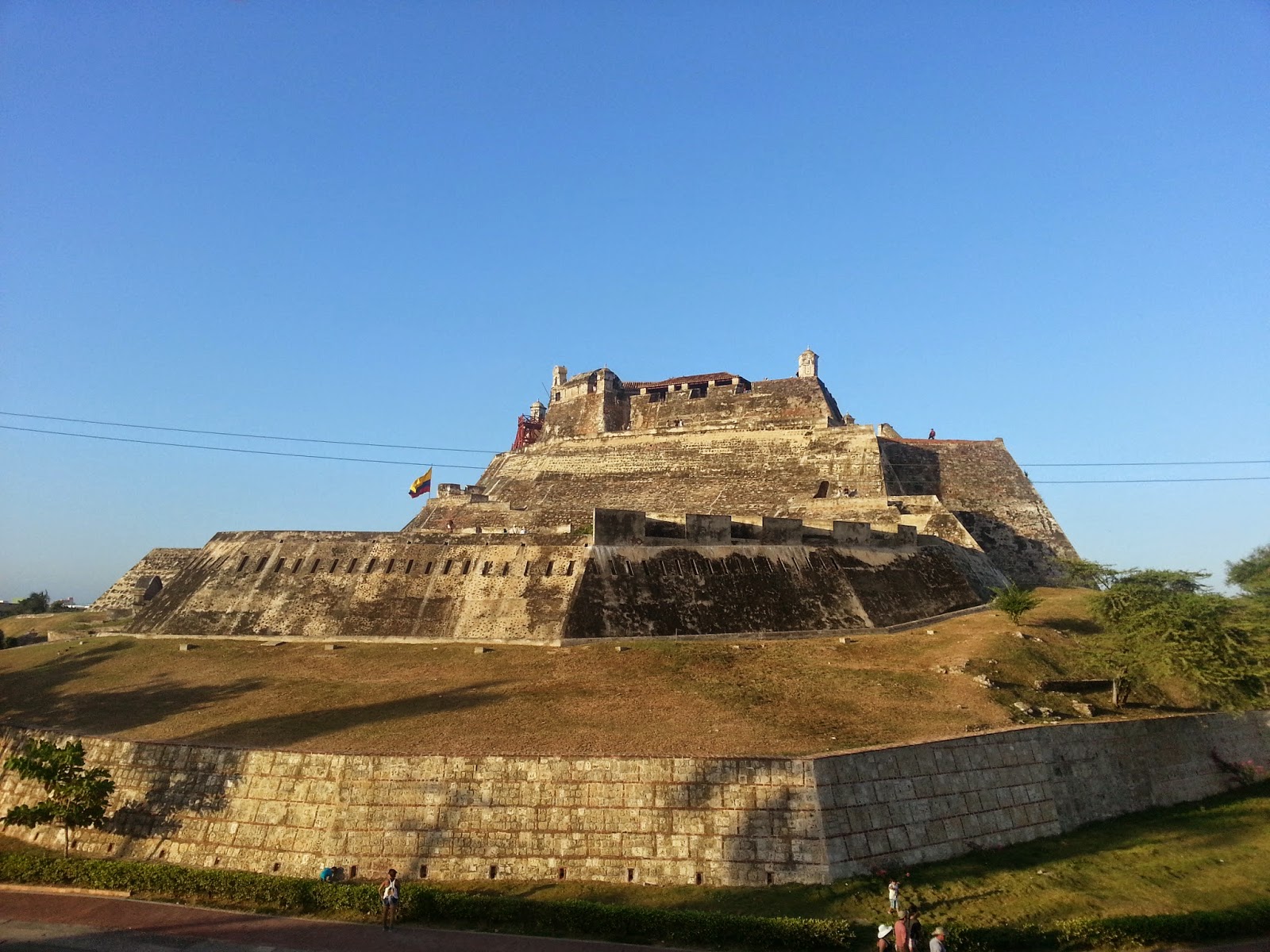 Mis lugares favoritos: EL CASTILLO SAN FELIPE DE BARAJAS. Guardián de ...