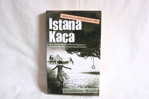 Review Buku Istana Kaca, Pelajaran Berharga untuk Seorang