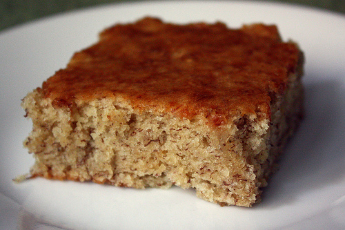 JUST SIMPLE SOMETHINGS: Easy - Peasy Banana Cake