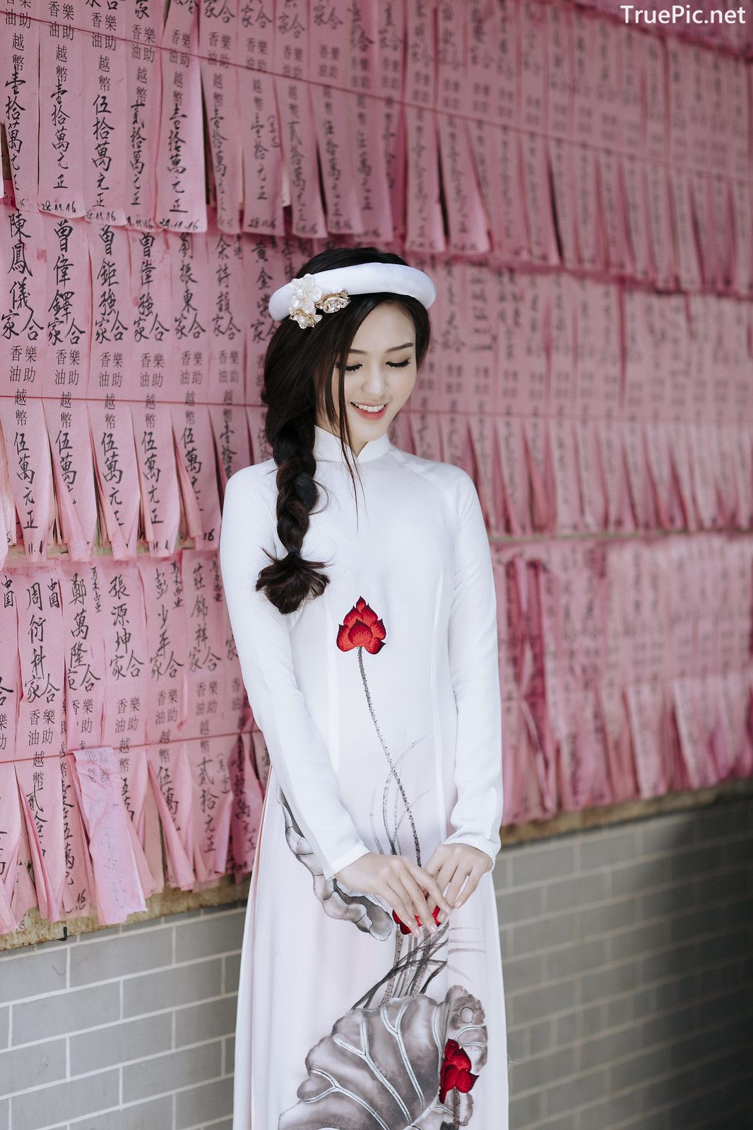Image-Vietnamese-Beautiful-Girl-Ao-Dai-Vietnam-Traditional-Dress-by-VIN-Photo-3-TruePic.net- Picture-88