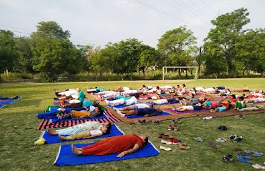 Do you know that every session of yoga should always start and end with Shava Asana?
