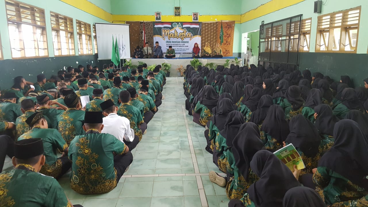 BENTUK KADERISASI DALAM IPNU IPPNU - PAC IPNU IPPNU KEDUNGBANTENG