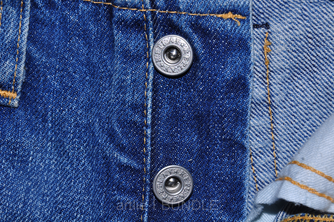 Vintage | Branded | Clothing: (BM4-0917) REPLAY Regular Blue Jeans 28