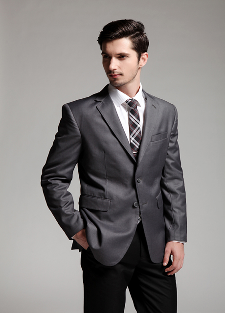 Fashion Bespoke Suits Online: The Necessary Tips for Men Dress