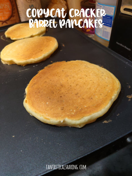 Copycat Cracker Barrel Pancakes