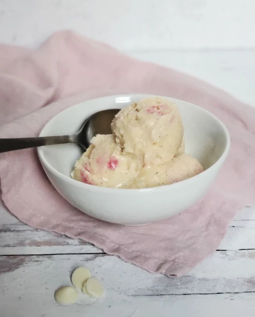 bowl of raspberry white chocolate ice cream