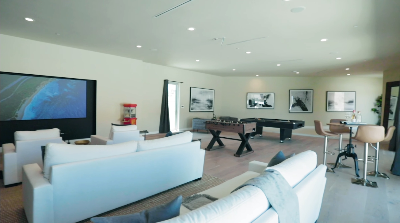 Mansion Interior Design Tour vs. Inside a $5,750,000 Private Estate on Over 31 Acres of Land!