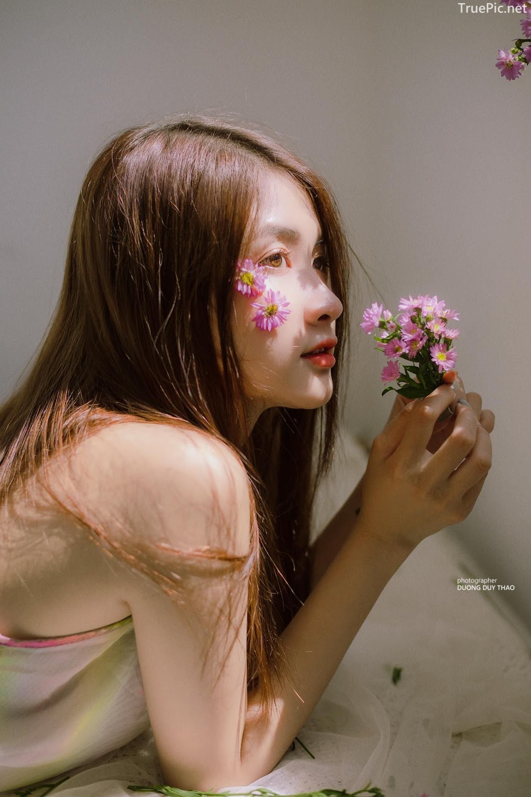 Vietnamese beautiful model Vu Thanh Huong - Fairies purple chrysanthemum - Picture 12
