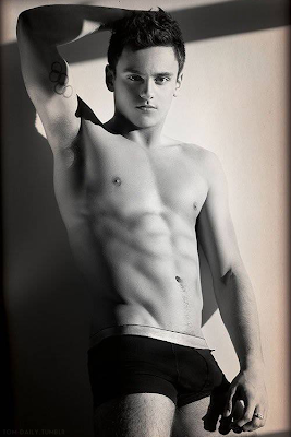 The Randy Report: UK Olympic diver Tom Daley comes out