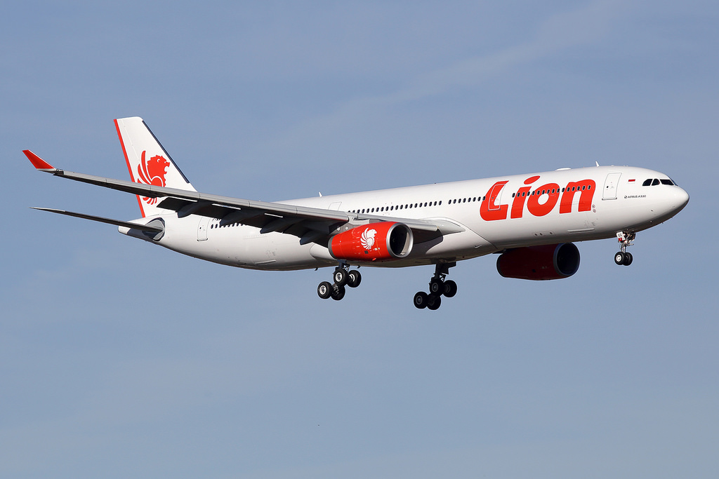 Lion Air Akan Terbangi Rute MakassarMadinah