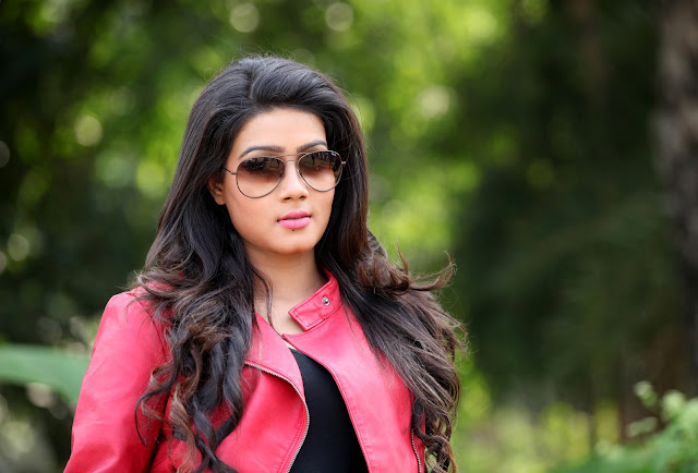 Mahiya Mahi -Hottest Actresses in Bangladesh 