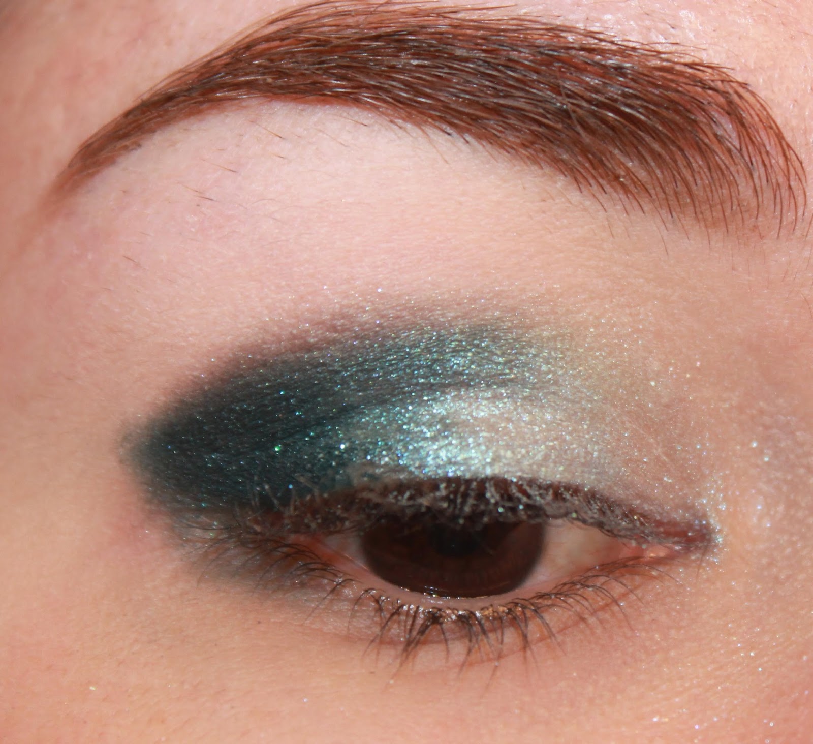 The Dark Side of Beauty Tutorial Evening Opulence (Ft. Revlon)