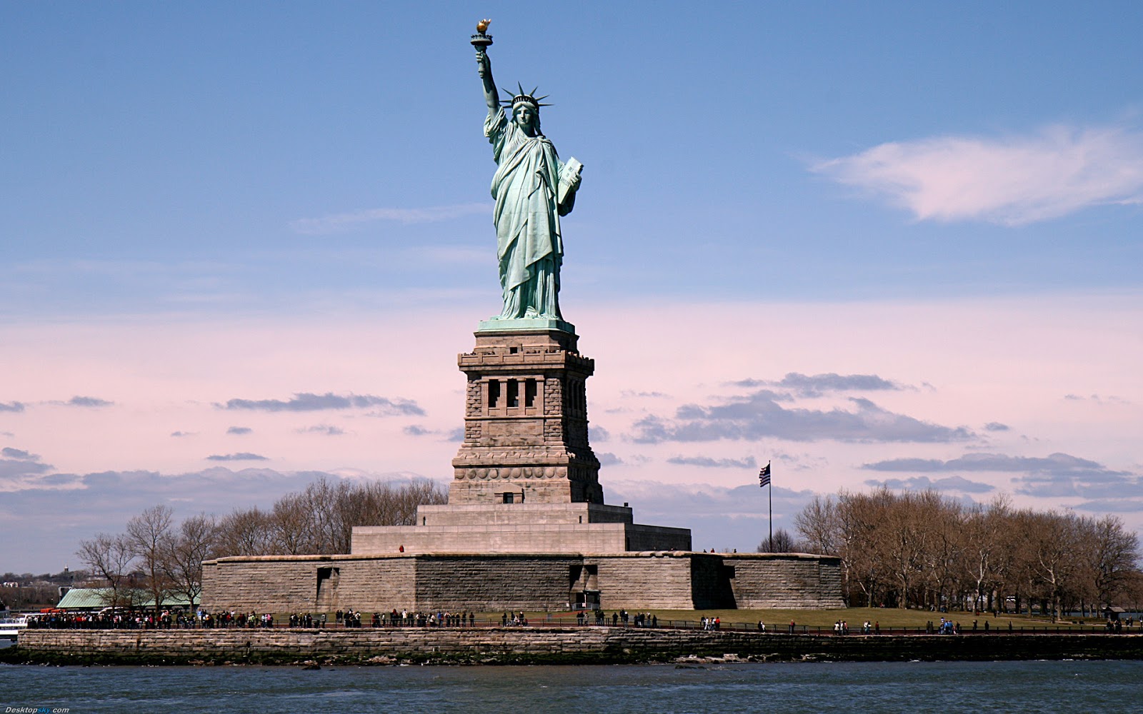 Top 10 Most Famous Statues In The World | toptenlist