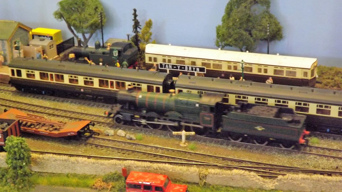 GEOFF TYLER RAILWAY MODELLER COLWYN MODEL RAILWAY CLUB 2018 ANNUAL