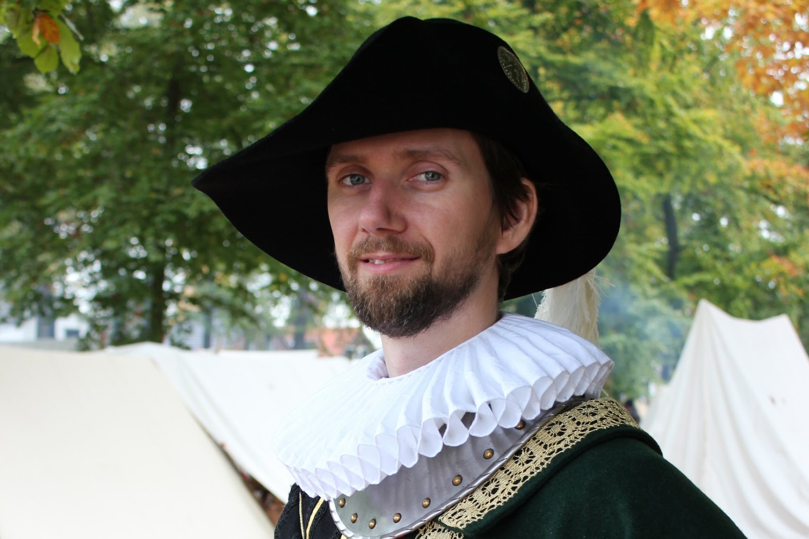 Miss Hendrie's Workbook: 17th Century cuffs and ruff