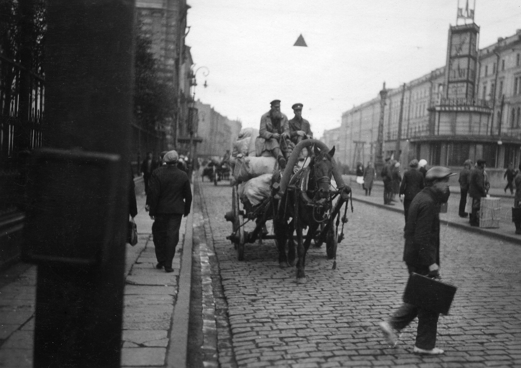 Photos of Moscow in 1930s