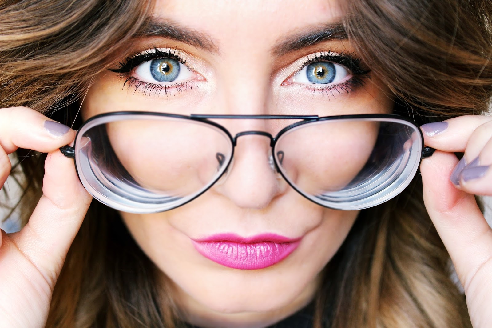 Se maquiller avec des lunettes? Mes astuces !