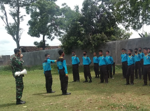 Latihan Ketarunaan Ampuh Bentuk Karakter Siswa