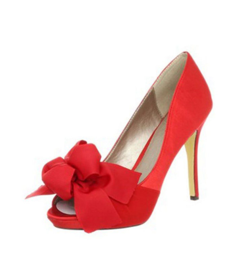 4th of July: Statement Pieces for Every Chic Woman 4th of July: Statement Pieces for Every Chic Woman