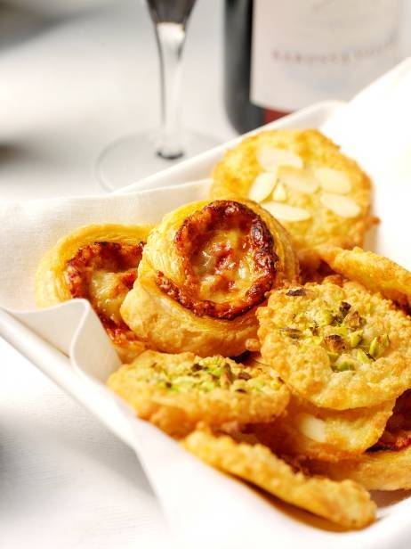Cheese Wheels: Easy Party Food And Tastes Great