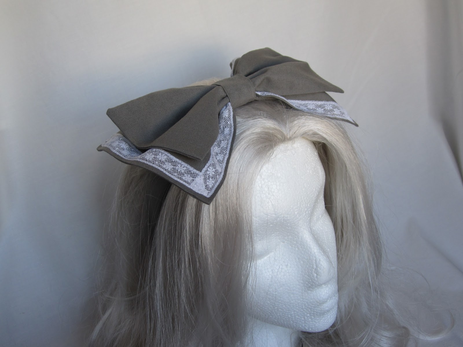 Fabric, Fiber, Beads and More...: How to Make a Lolita Style Hair Bow