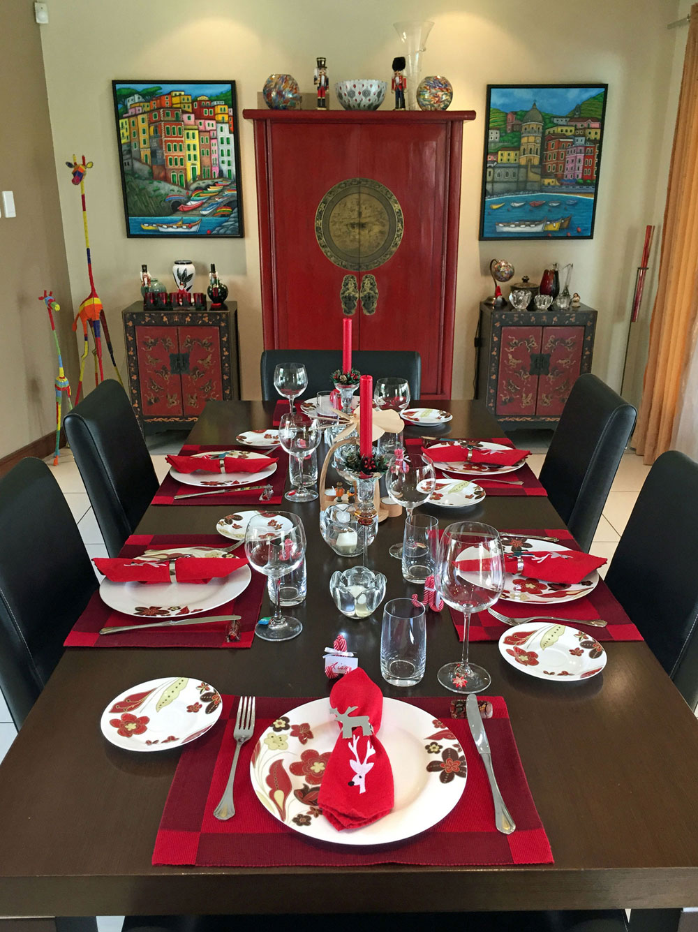 Lisa Lorenz Studio Blog My Girls Night PreChristmas Dinner Table