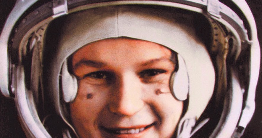Сколько лет терешковой в 2025 году будет. Терешкова 1968. морда терешковой. зил терешковой.