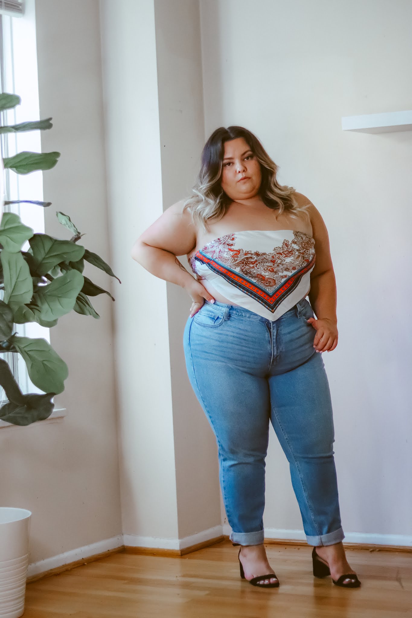 Chicago Plus Size Petite Fashion Blogger Natalie Craig Natalie in the City reviews mom jeans and silk bandana tops