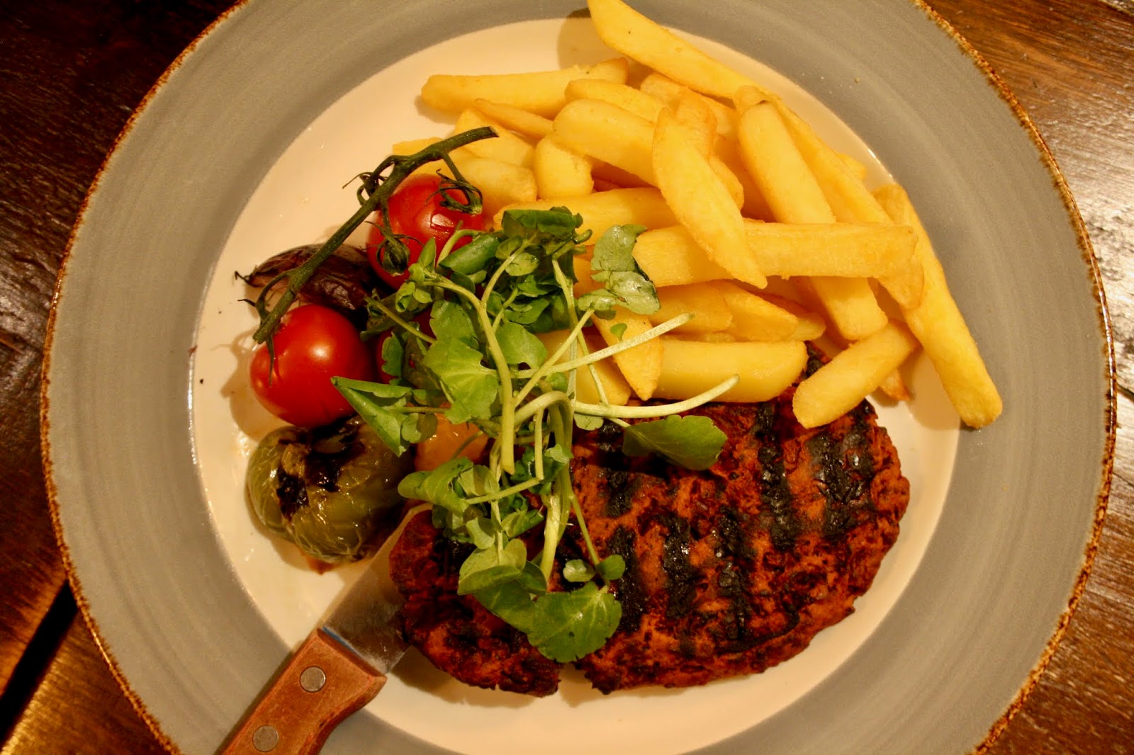 Two Steeples Wigston Greene King review Leicester Leicestershire vegan steak