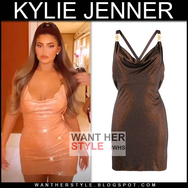 Kylie Jenner models a sparkly mini dress with SLIPPERS  Kylie jenner look, Kylie  jenner style, Kylie kardashian