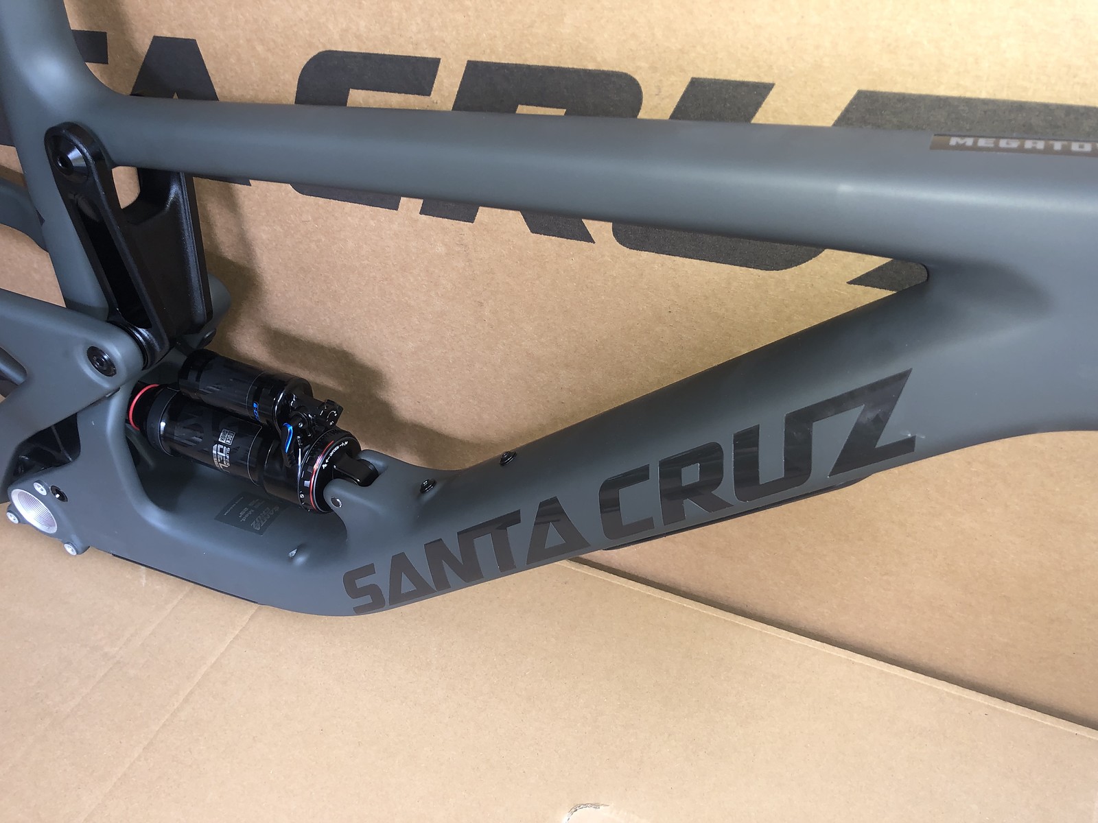 megatower frame weight