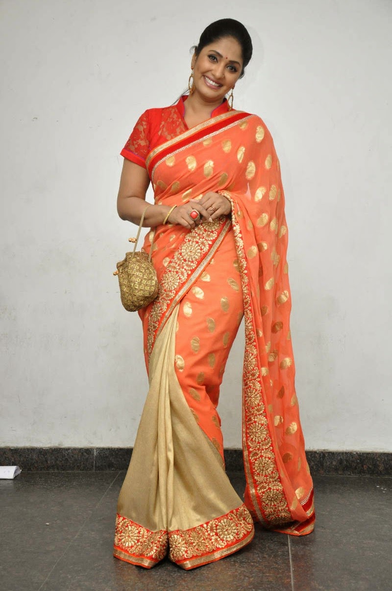 Anchor Jhansi Latest Stills Latest Movie Updates, Movie Promotions