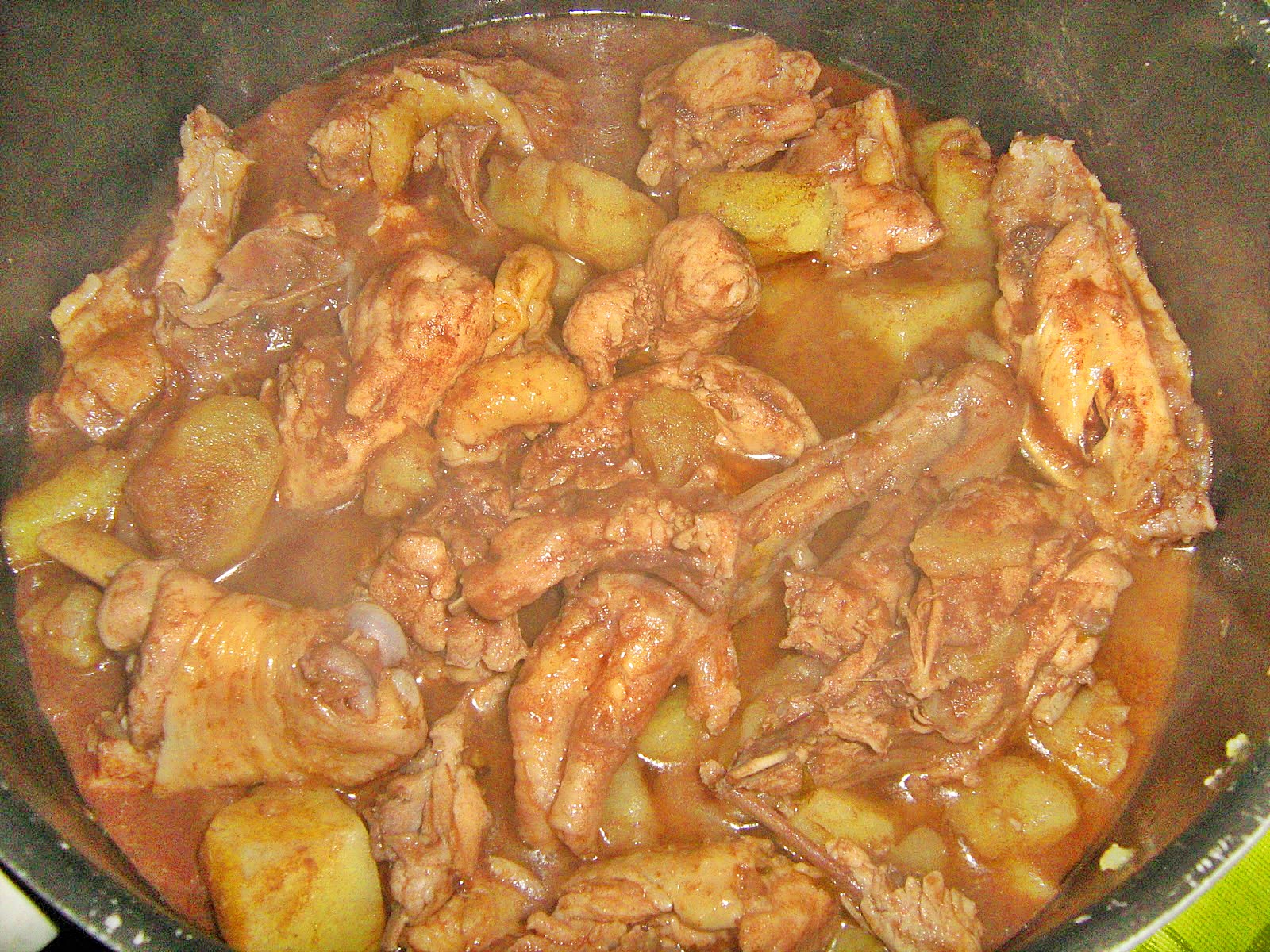 Novelo de Arte: Cabidela de batata (à alentejana)