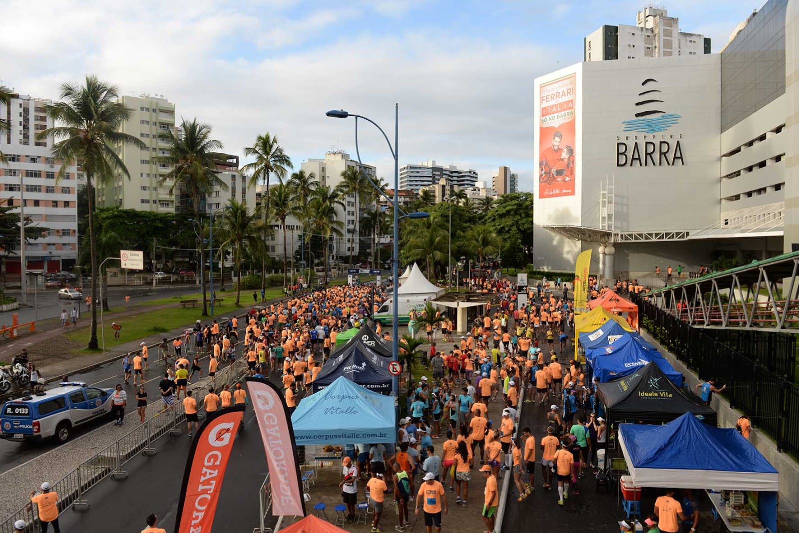 Tabuleiro Publicitário Track&Field e Shopping Barra promovem corrida