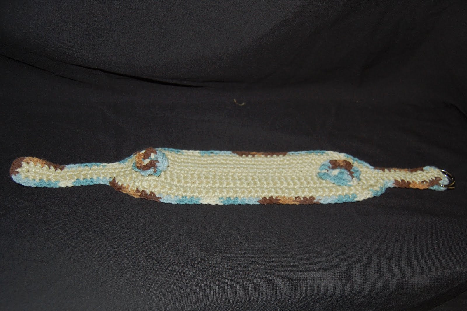 greyhound fishtail collar