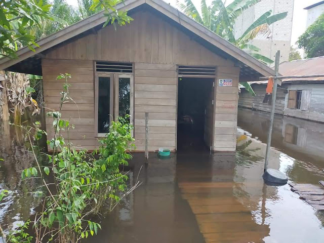 Foto Suasana Banjir di desa Baung Kecamatan Seruyan Hilir Kalimantan Tengah