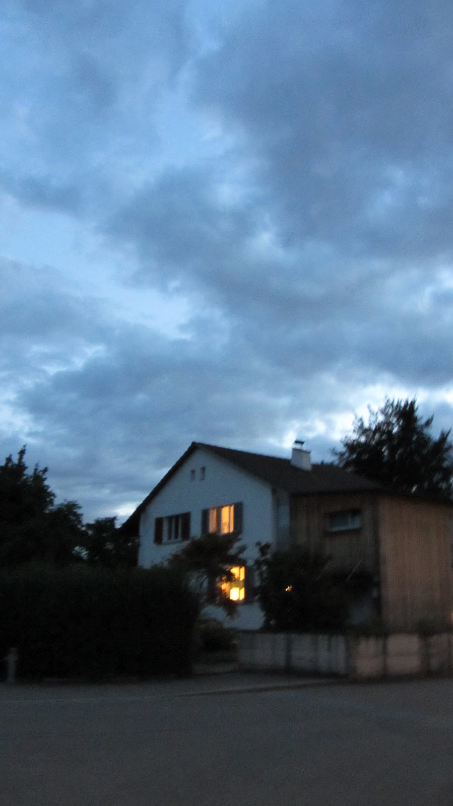 İSVİÇRE�DE EV HALLERİ