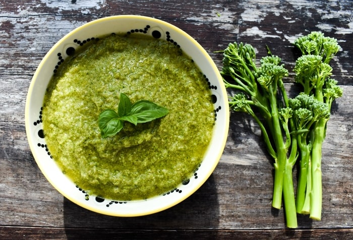 easy broccoli pesto