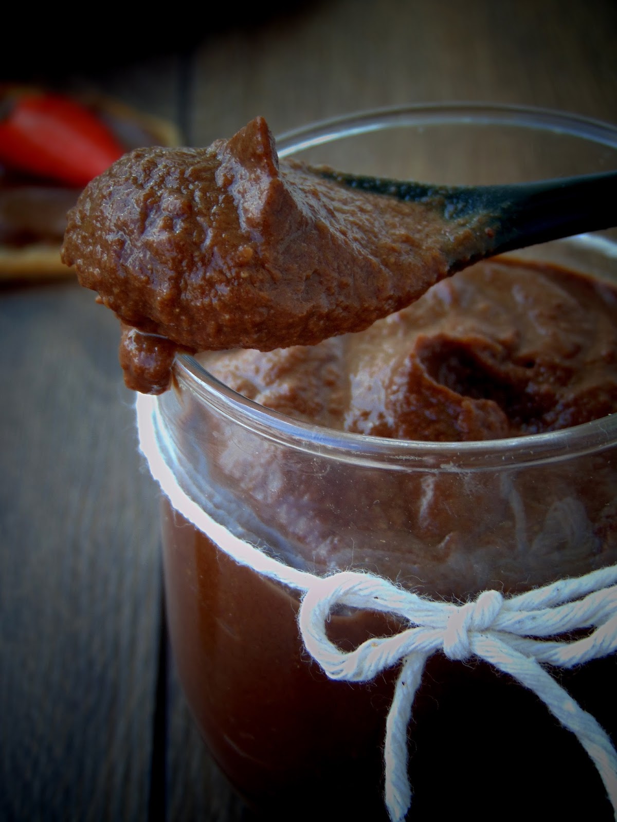 Krem z daktyli i gorzkiej czekolady Moje zdrowe słodkości oraz porady