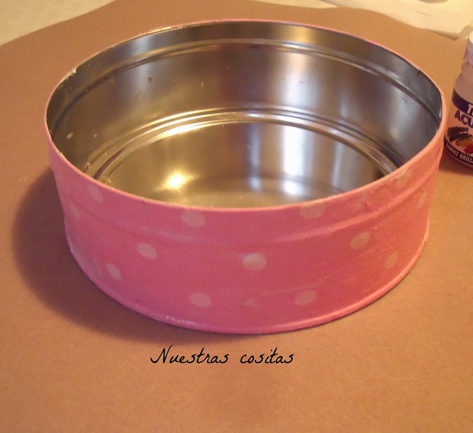 NUESTRAS COSITAS Un paso a paso latas decoupage