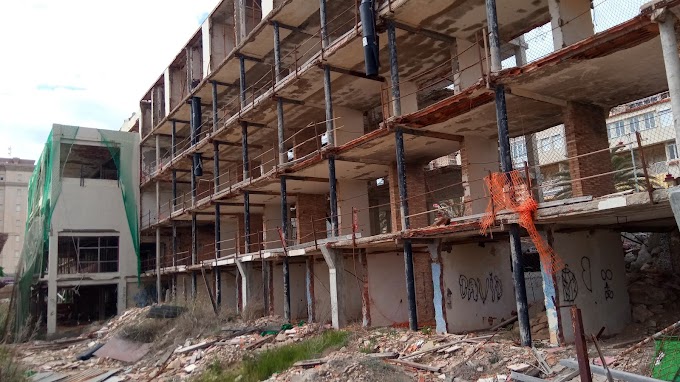 CONTIGO Elche pide al Ayuntamiento que asuma el derribo del Hotel de Arenales de forma subsidiaria