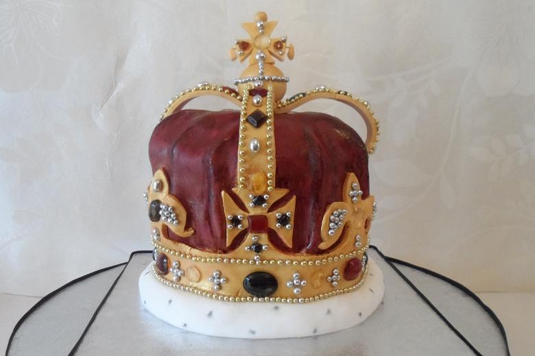 Amazing Diamond Jubilee Cakes!