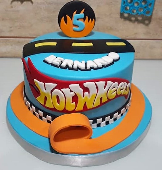 BOLOS ARTÍSTICOS ANDRÉA ROCHA Bolos Decorados Porto Alegre RS