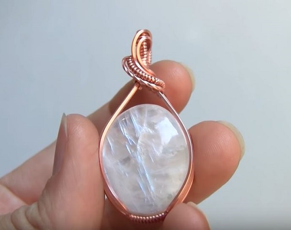 Wire Wrapped Cabochon Tutorial with an Elegant Bail - The Beading Gem's