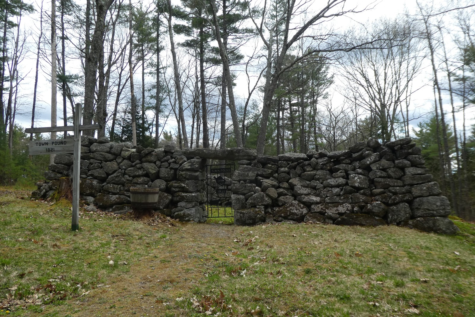 Nutfield Genealogy Town Pound, Bow, New Hampshire