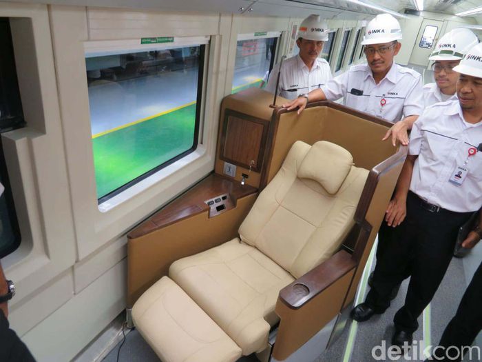 Kereta gajayana eksekutif