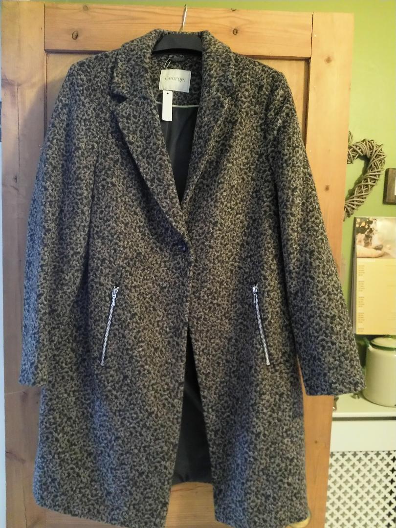 A Smaller and Simpler Life My £26 Coat