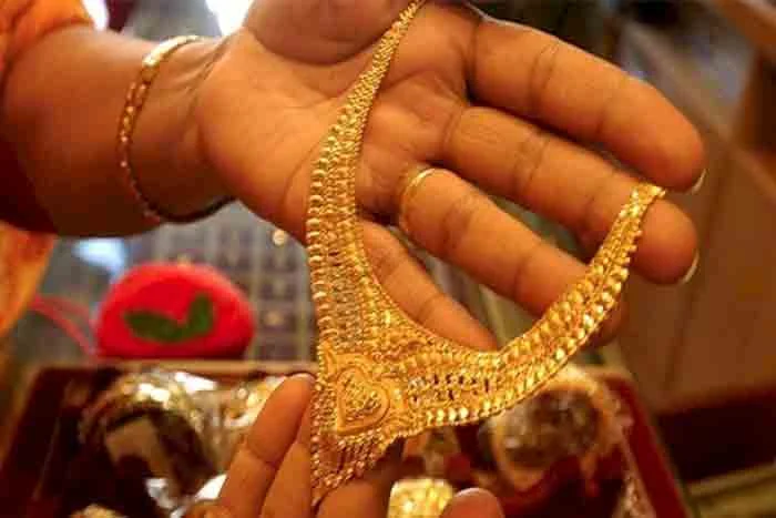 Approval to record Hallmarking UID for 20, 23, 24 carat gold jewelry, Kochi, News, Business, Gold, Trending, Kerala