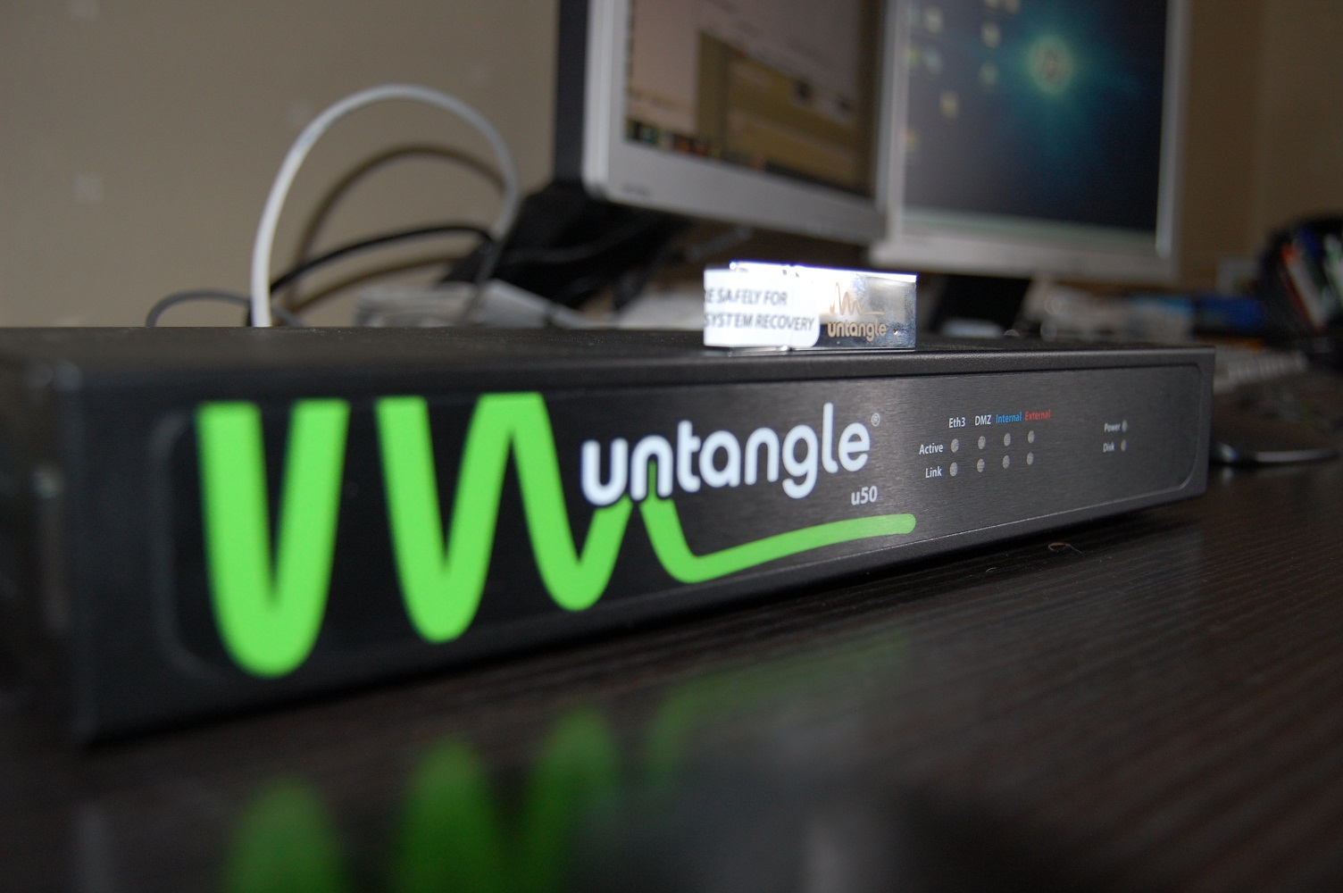 Untangle A LinuxBased Network Gateway Hackers Online Club (HOC)